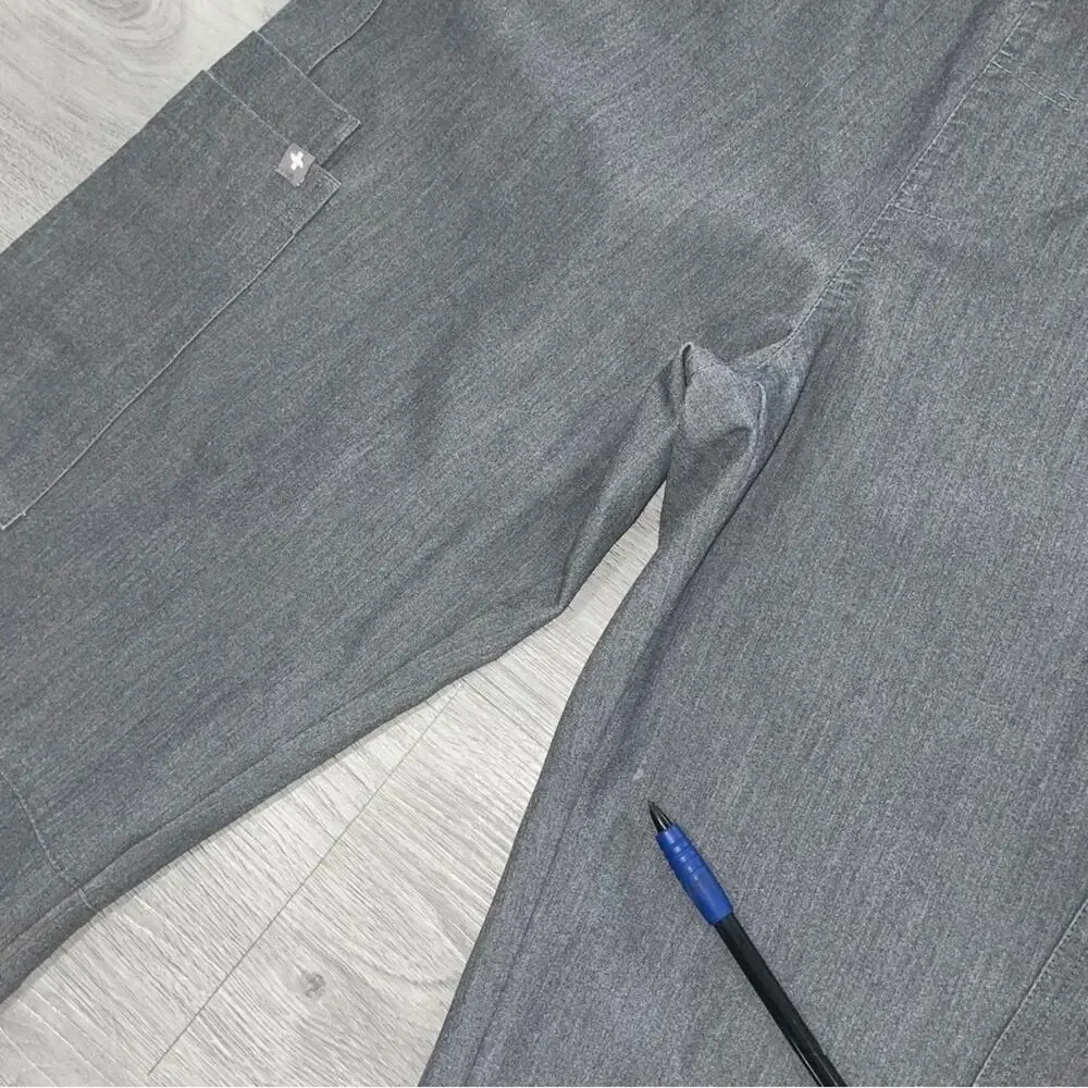FIGS Axim Cargo Scrub Pant Men’s Medium Gray T2001 Technical Collection
